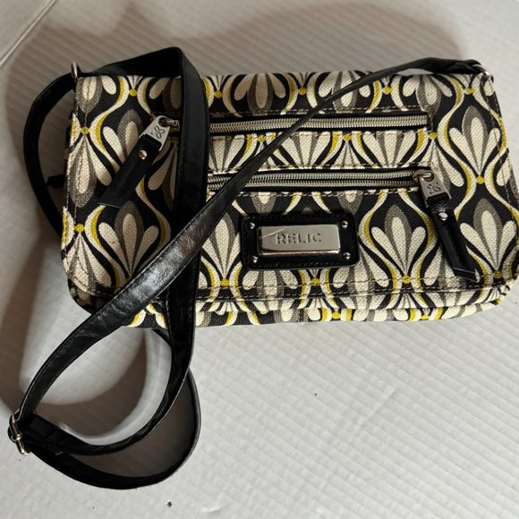 RELIC Erica Small Crossbody by Fossil - Picture 6 of 10